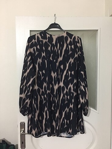 Siyah Leopar Desenli Tunik