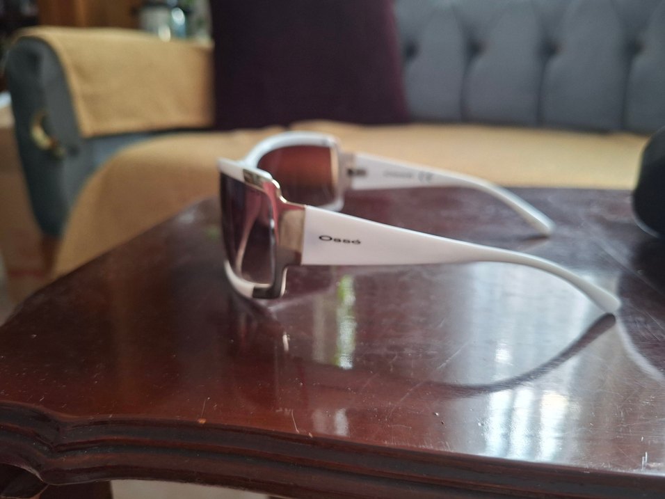 Şeffaf Gri Kadın Minimalist Gözlük - Görsel 2