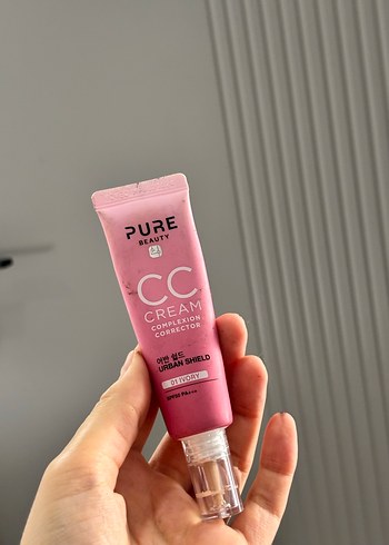 PURE BEAUTY CC Krem SPF50 Pa+++ Ivory 30 ml - Görsel 4