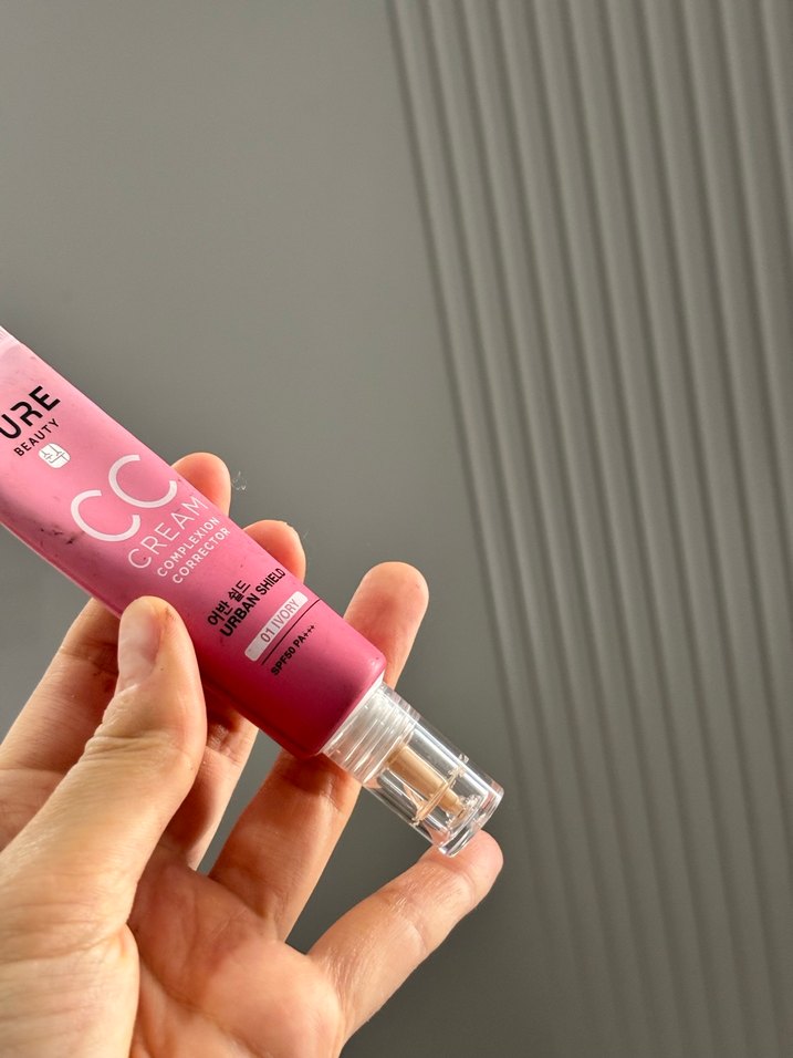 PURE BEAUTY CC Krem SPF50 Pa+++ Ivory 30 ml - Görsel 3