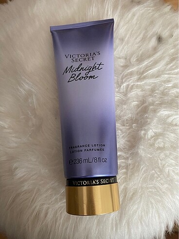 Victoria Secret Midnight Bloom