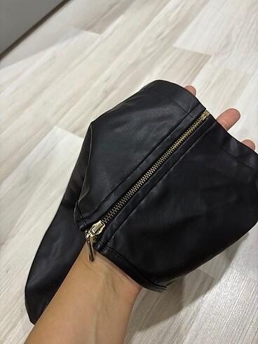 l Beden Deri crop