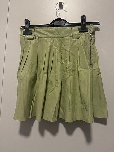 Bershka Deri etek