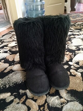 Ugg bot