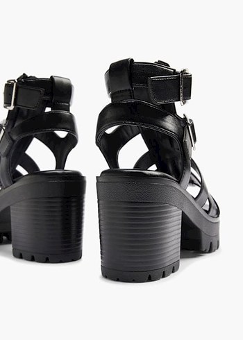 Deichmann Tokalı Siyah Kadın Blok Topuklu Sandalet