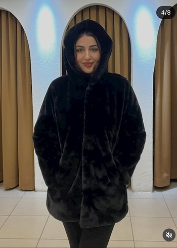 s Beden siyah Renk Siyah Kapüşonlu Peluş Kadın Mont