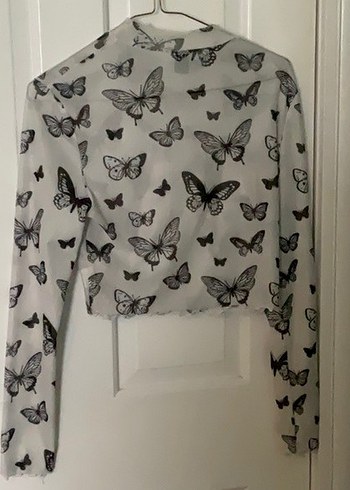 Sheinside Uzun Kollu Kelebek Desenli Crop Bluz