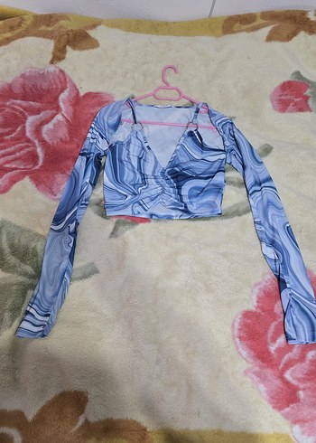 Zara Mavi Batik Desenli V Yaka Uzun Kollu Bluz