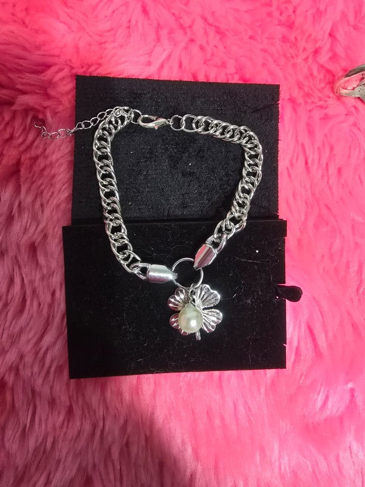 Zincir Detaylı Kadın El Zinciri - Görsel 3