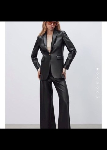 Düğmeli Siyah Deri Kadın Ceket - Görsel 3