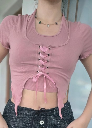 Dantel Bağcıklı Pembe Crop Top - Görsel 2