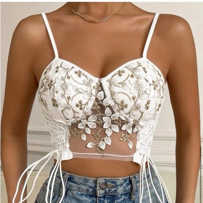 Dantel Detaylı Beyaz Bohem Mini Büstiyer - Görsel 3