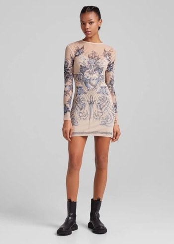 Drapeli Yüksek Yakalı Gri Baskılı Midi Kalem Elbise - Görsel 14