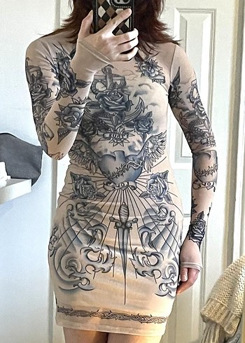 Drapeli Yüksek Yakalı Gri Baskılı Midi Kalem Elbise - Görsel 4