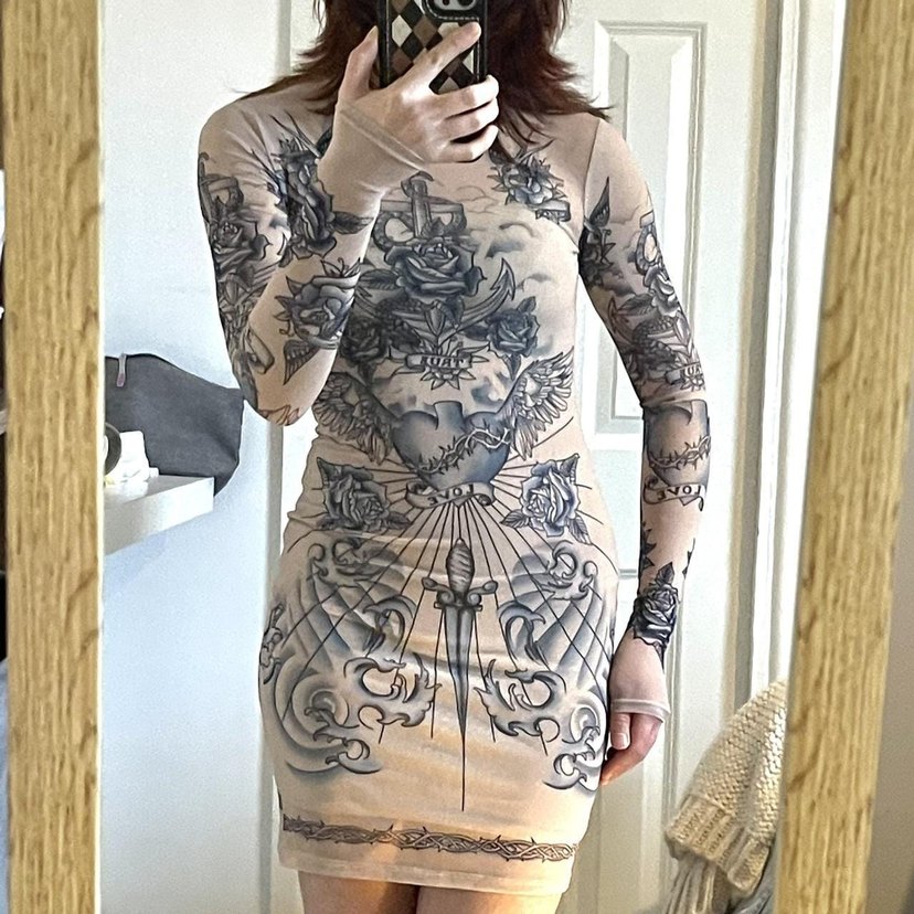 Drapeli Yüksek Yakalı Gri Baskılı Midi Kalem Elbise - Görsel 4