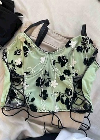 m Beden yeşil Renk Yeşil Nakışlı Gotik Dantel Detaylı Büstiyer