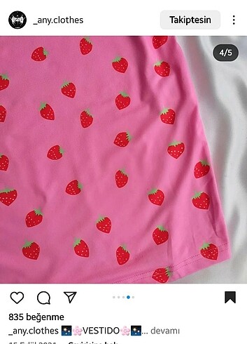 s Beden çilekli elbise