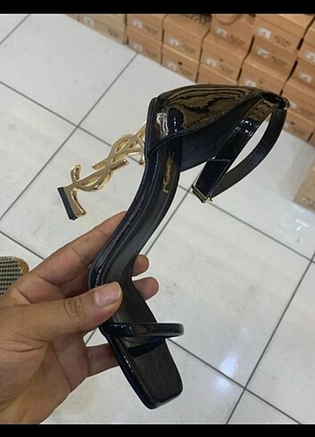 38 Beden siyah Renk YSL topuklu ayakkabı 