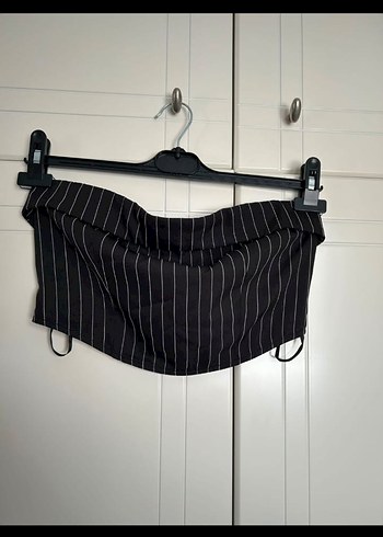 Sheinside Gri Çizgili Düğmeli Straplez Büstiyer