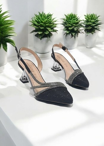 Siyah Parlak Taşlı Stiletto Kadın Abiye Ayakkabı