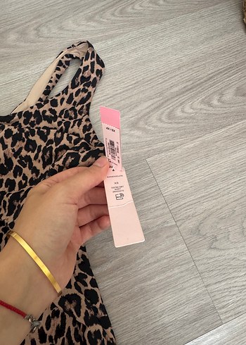 Tek Omuzlu Leopar Desenli Kadın Mayo - Görsel 3