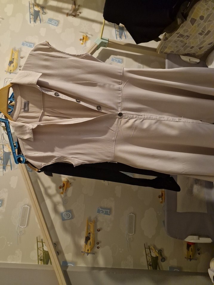 Bej Düğmeli Midi elbise - Görsel 5