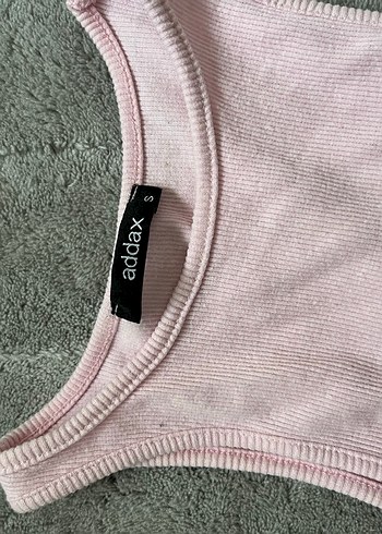 Pembe Yüksek Yakalı Kadın Atlet - Görsel 4