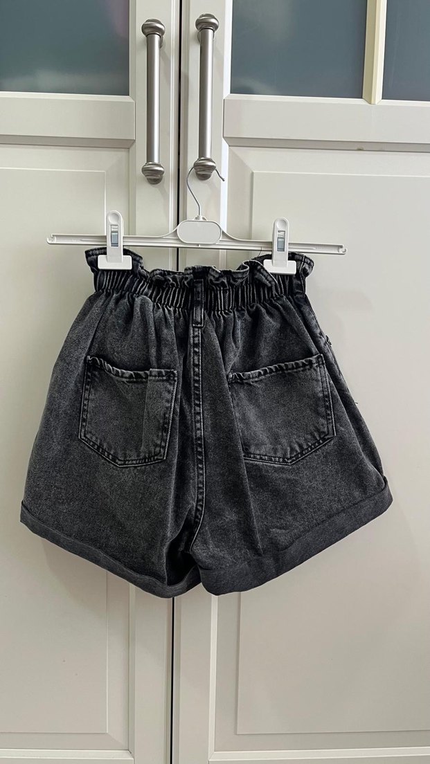 Gri Mini Denim Şort - Görsel 2