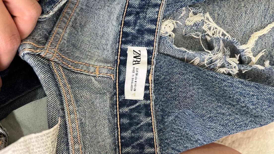 Kadın Mavi Yırtık Bol Kesim Kot Pantolon - Görsel 3