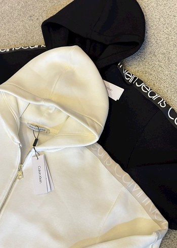 Calvin Klein Sweatshirt