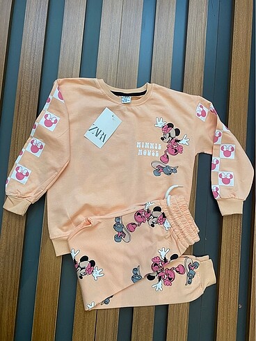 Zara Çocuk Eşofman Takımı
