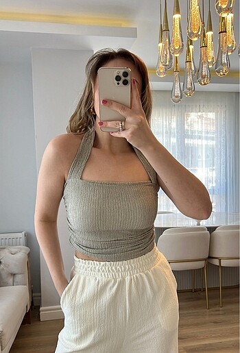 Halter yaka bluz