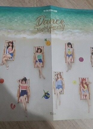  Beden TWICE Summer Night Album