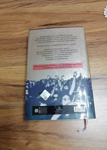 Dilara Keskin'den Ölüler Konuşamaz Romanı ciltli - Görsel 4