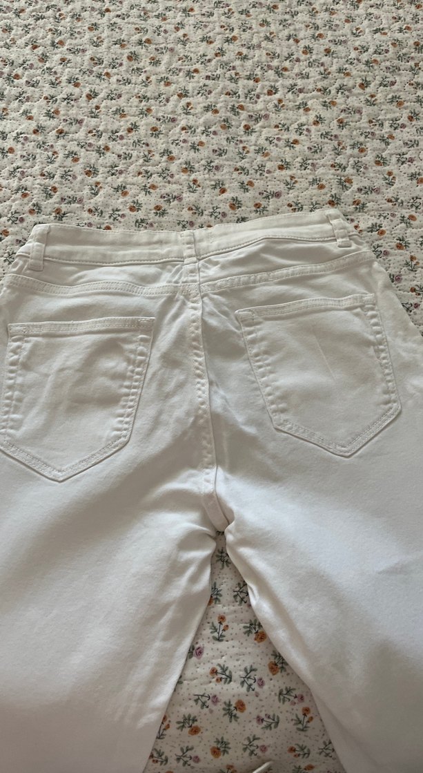 Kadın Beyaz Düğmeli Pamuklu Rahat Kot Pantolon - Görsel 3