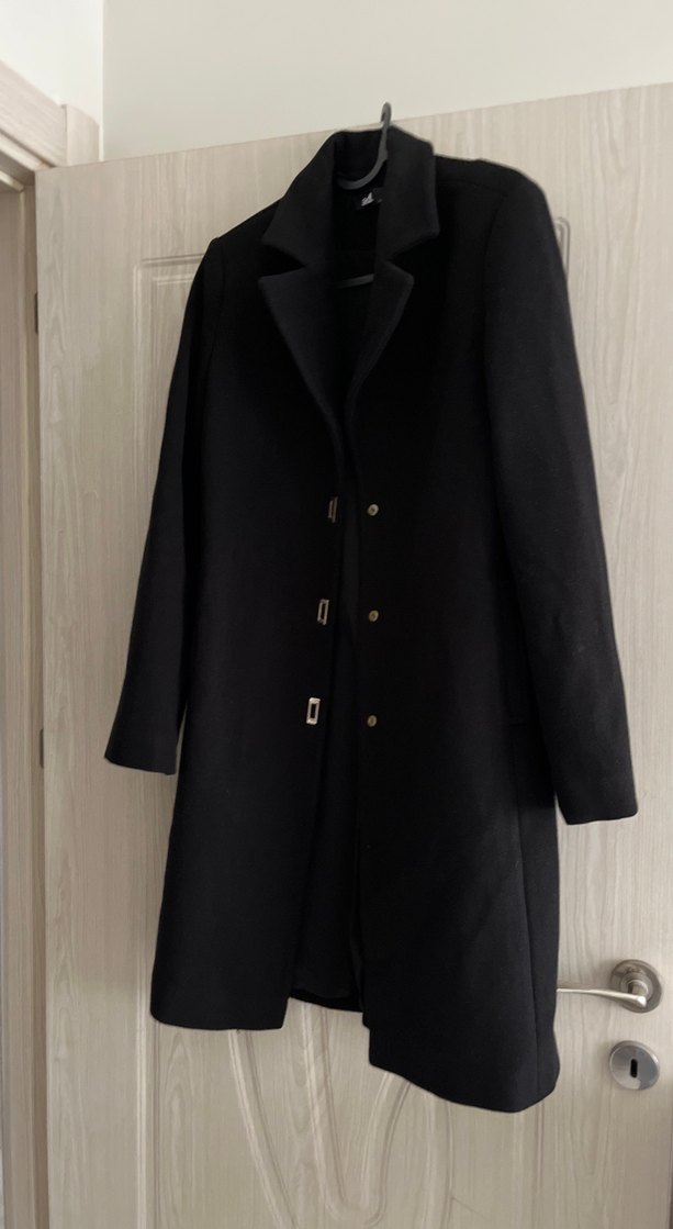 Siyah Metal Çıtçıtlı Kaban - Görsel 3