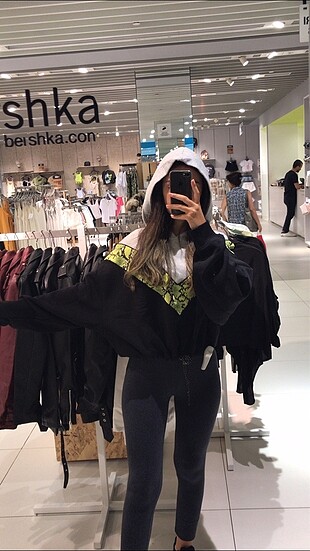 Bershka sweatshirt