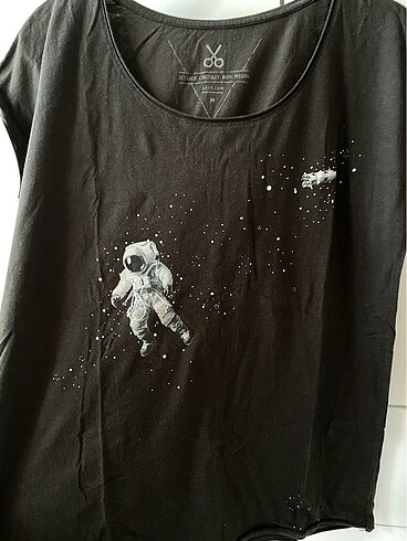 Kaft Kaft astronot tasarım tişört