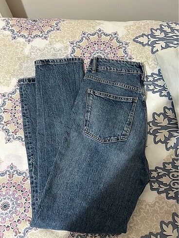Zara Straight Fit Jean
