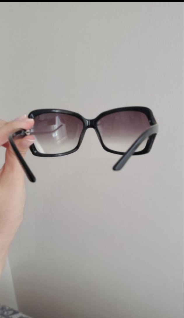 Klasik Siyah Minimalist Kadın Güneş Gözlüğü - Görsel 5