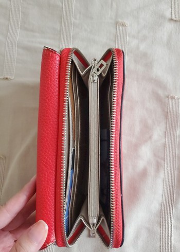 Guess Kadın Kırmızı Deri Fermuarlı Cüzdan - Görsel 5