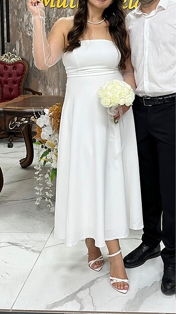 A kesim straplez nikah elbisesi