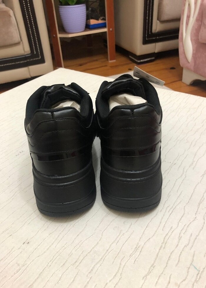 Spor ayakkabı - Görsel 2