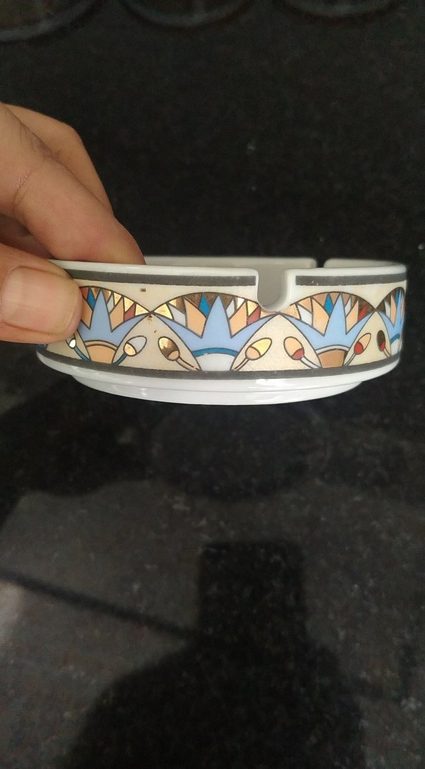 Beyaz Queen Nefertiti Temalı Küllük - Görsel 2