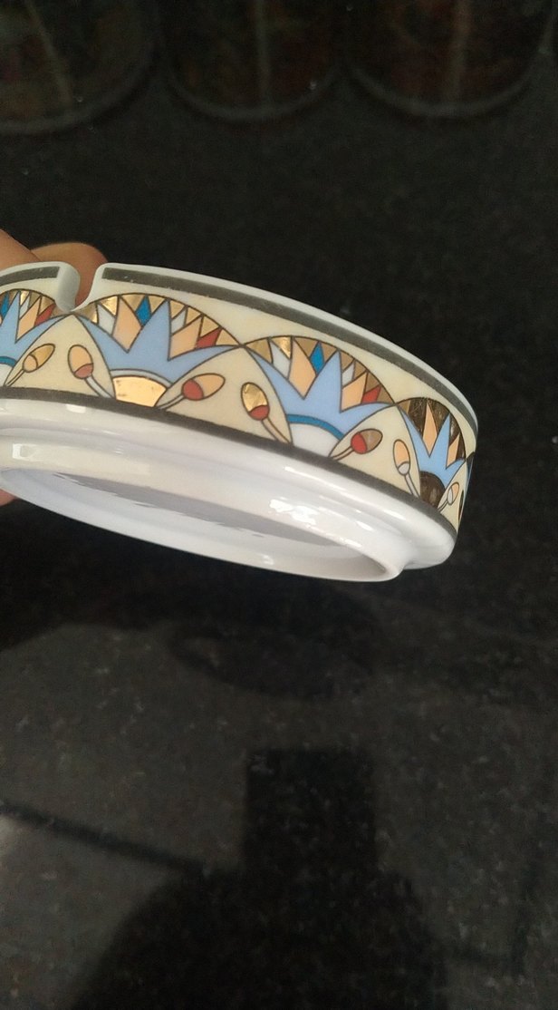 Beyaz Queen Nefertiti Temalı Küllük - Görsel 4