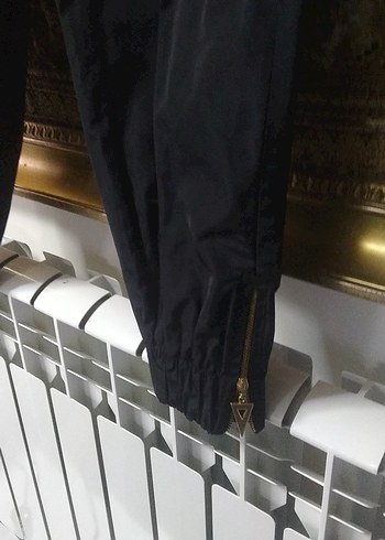 Siyah Kadın Bol Kesim Denim Pantolon - Görsel 4