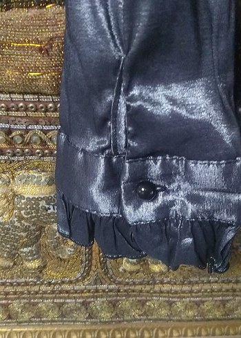 gümüş saten gomlek - Görsel 3