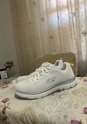 Skechers Spor Ayakkabı