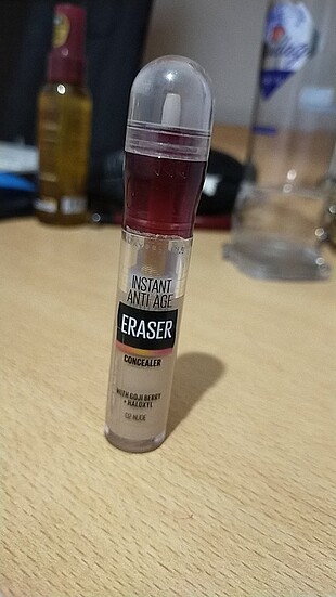 Maybelline eraser conceller