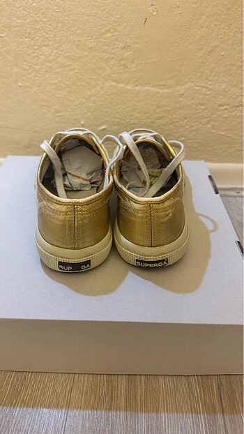 39 Beden altın Renk Superga
